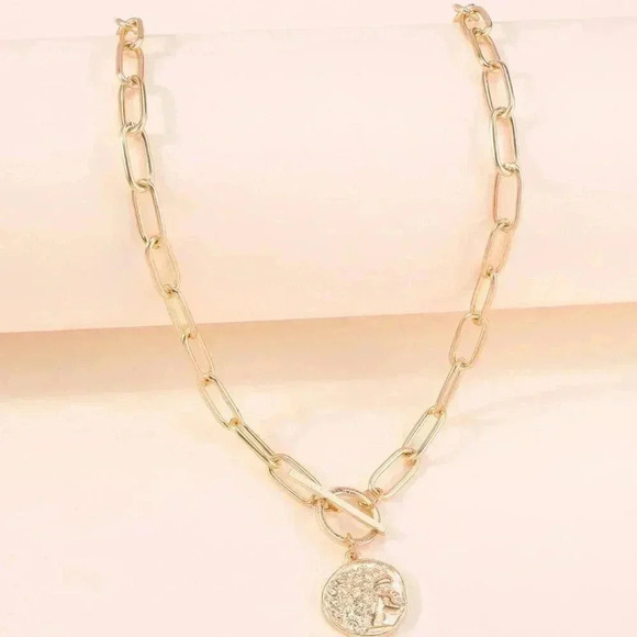 Yellow Gold Women's Round Charm Necklace - Picture 4 of 6